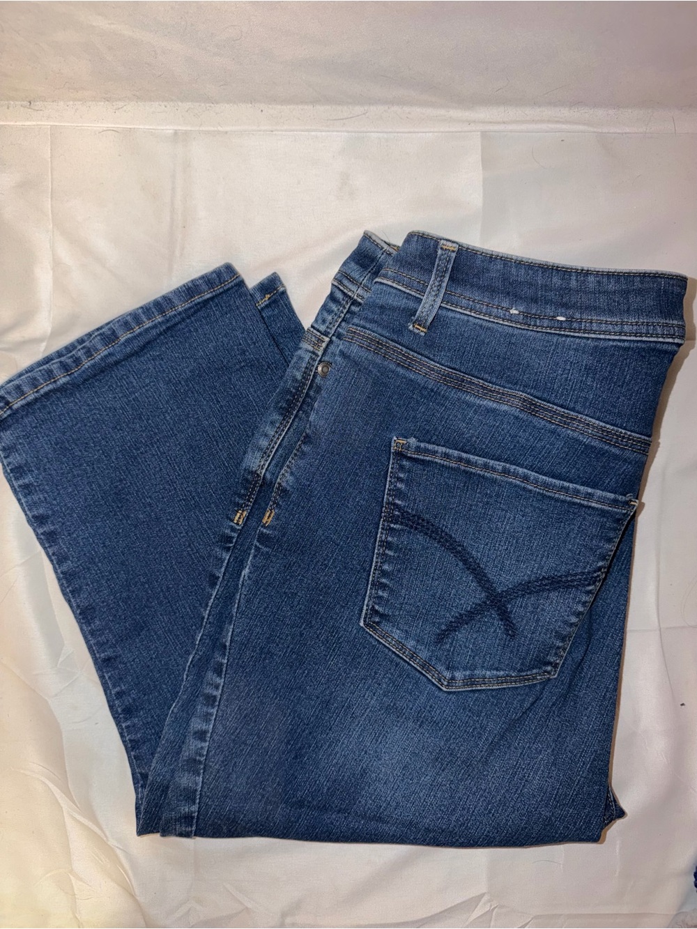 Christopher & Banks Dark Blue Crop Jeans with Pocket Stitch